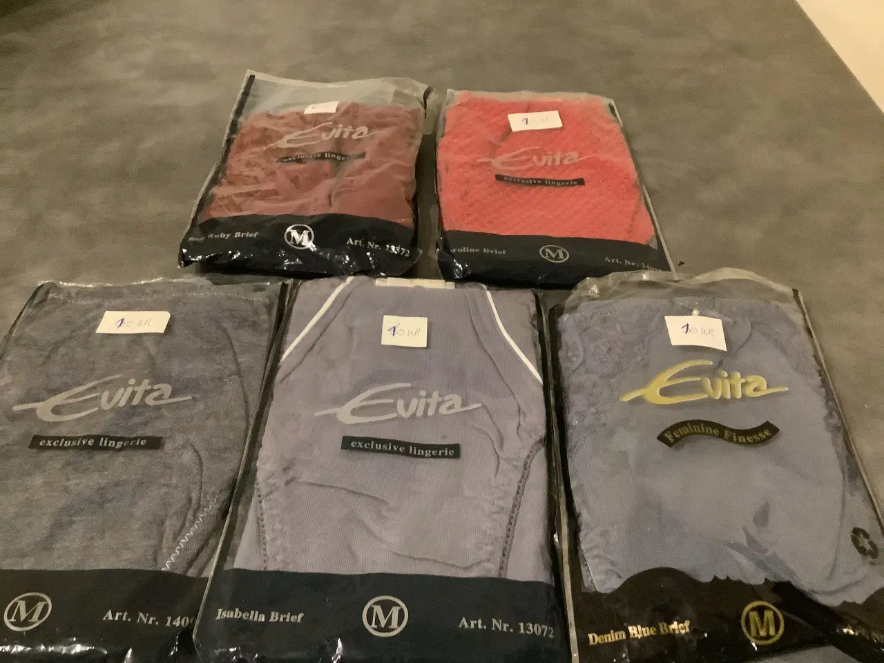 Billede 4 - Dame trusser str M/L er hel nye