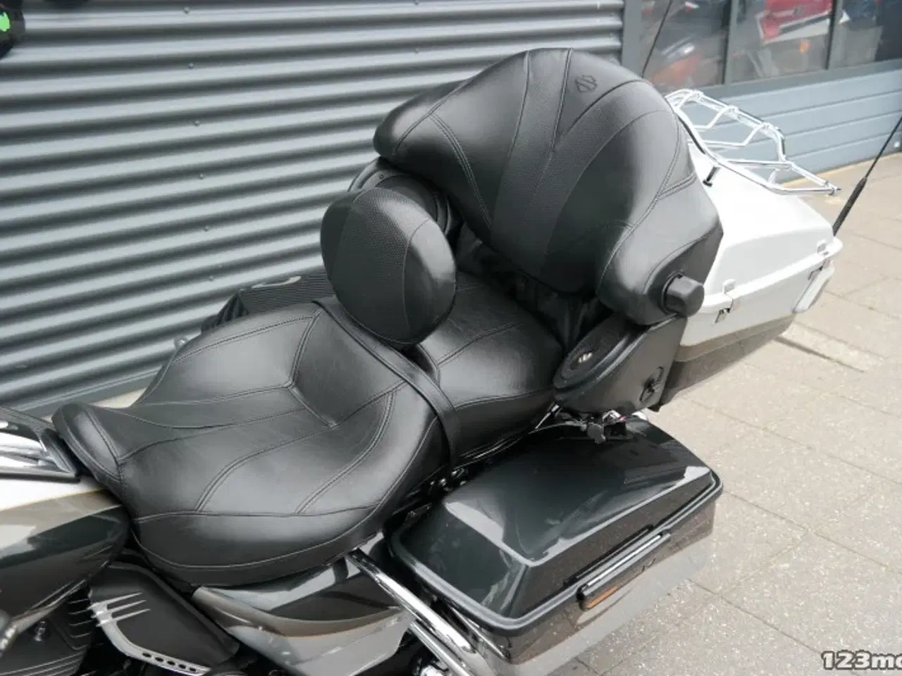 Billede 25 - Harley-Davidson FLHTCUSE CVO Electra Glide Ultra Classic MC-SYD       BYTTER GERNE