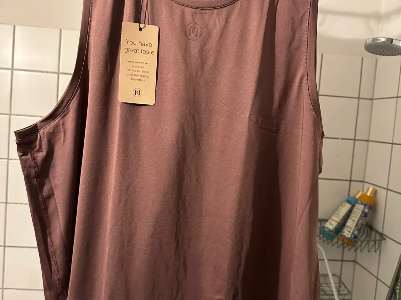 Billede 2 - Top str 46/48 rosa 