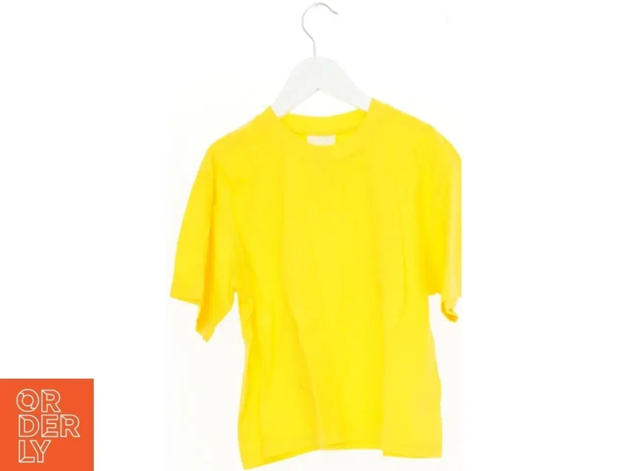 Billede 1 - T-Shirt (str. 146 cm)