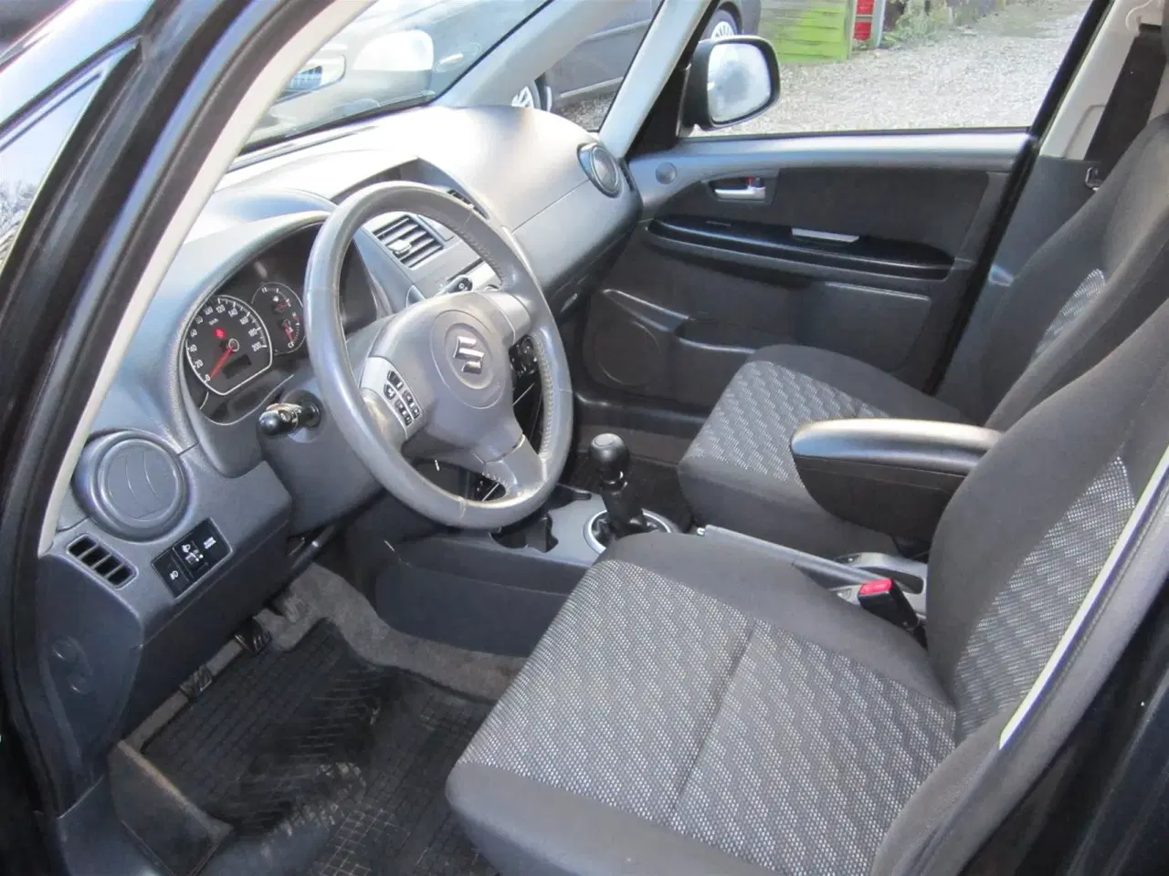 Billede 5 - Suzuki SX4 1,6 GL 107HK 5d