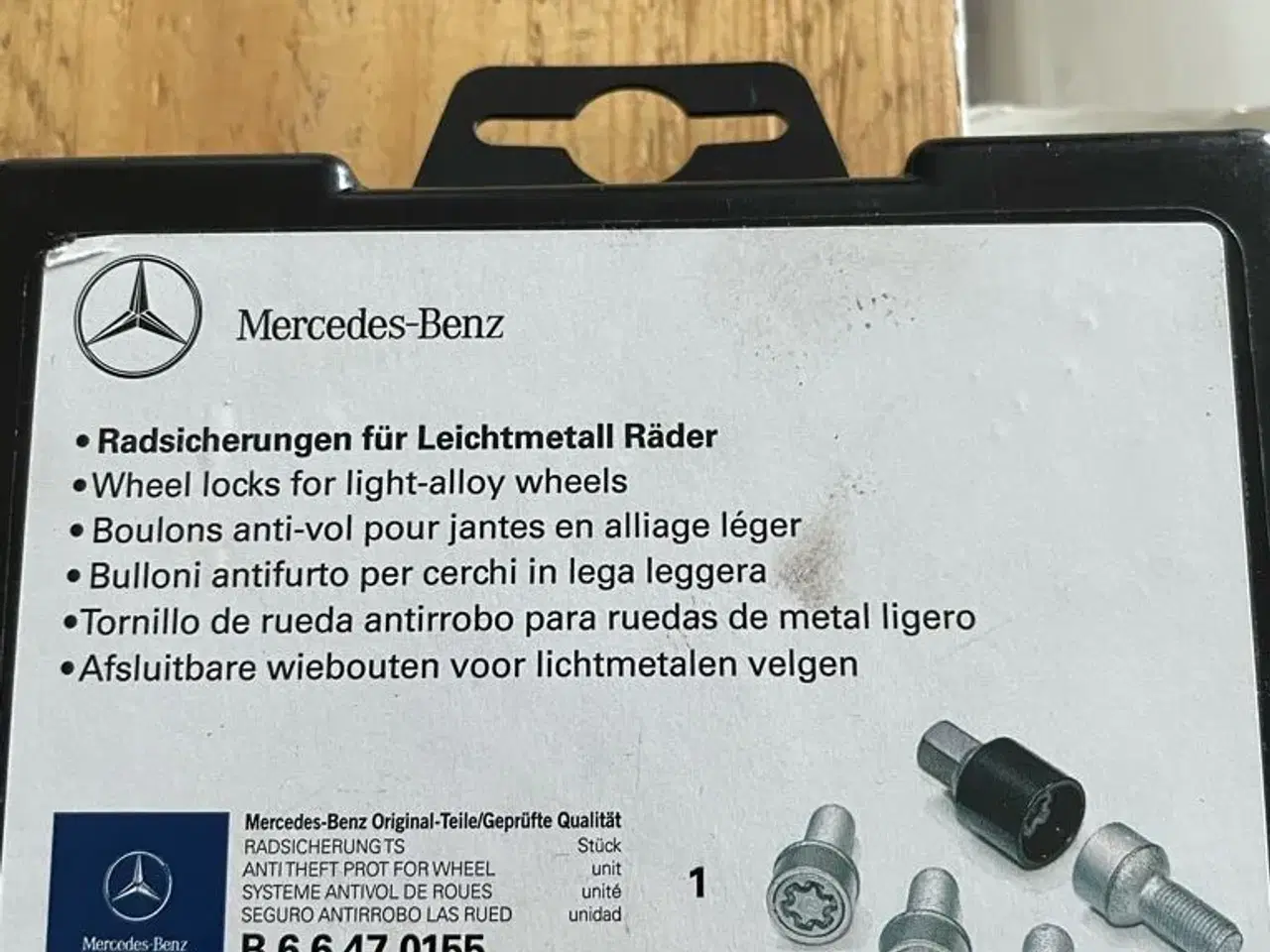 Billede 2 - Org Mercedes fælge låsebolte
