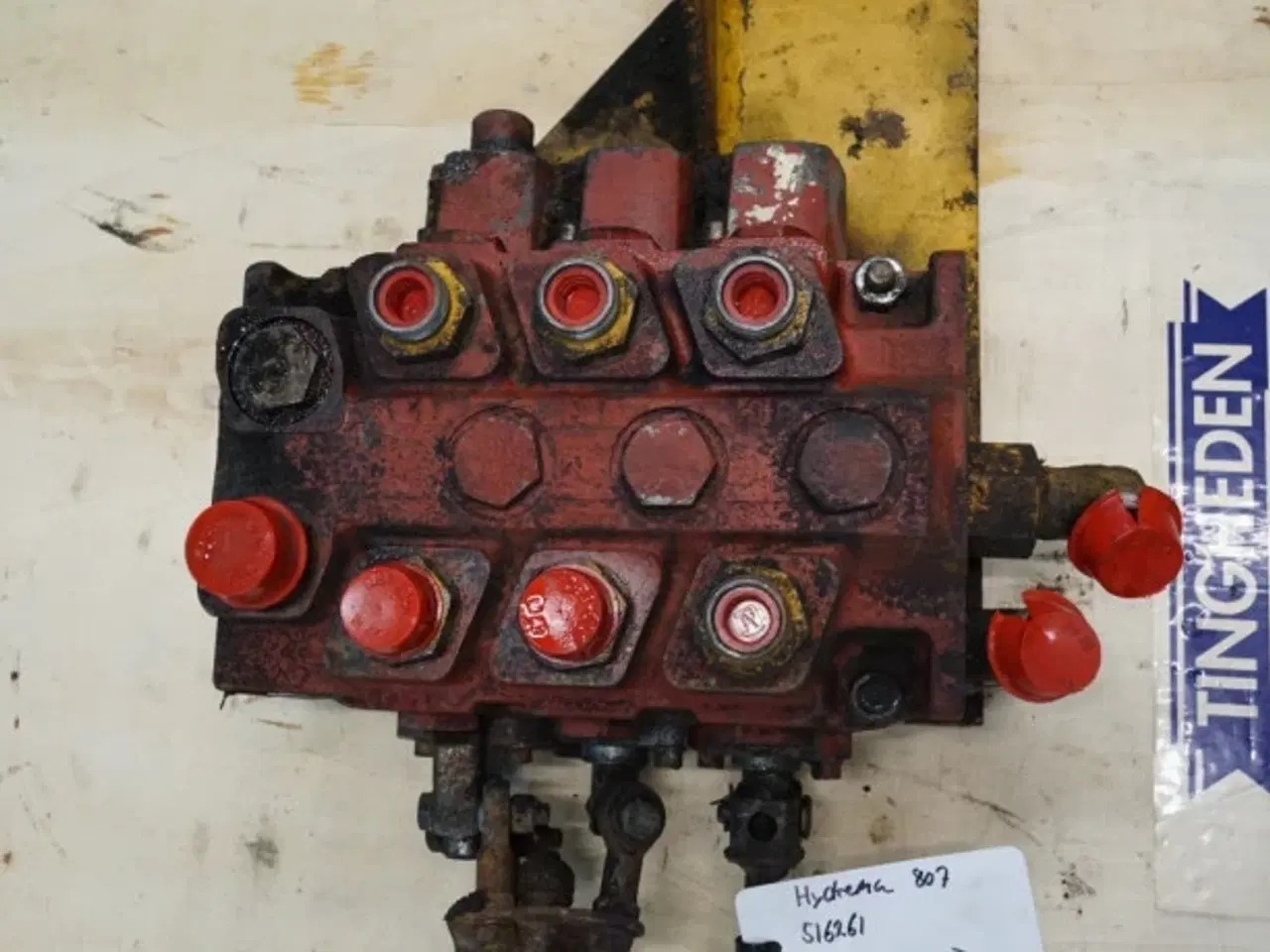 Billede 11 - Hydrema 807 Hydraulikventil 516261