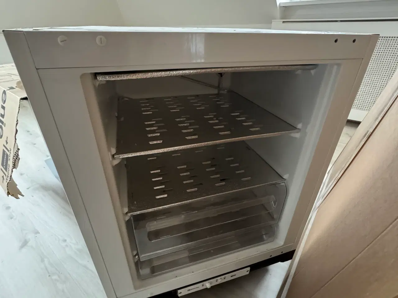 Billede 1 - Gratis skabsfryser