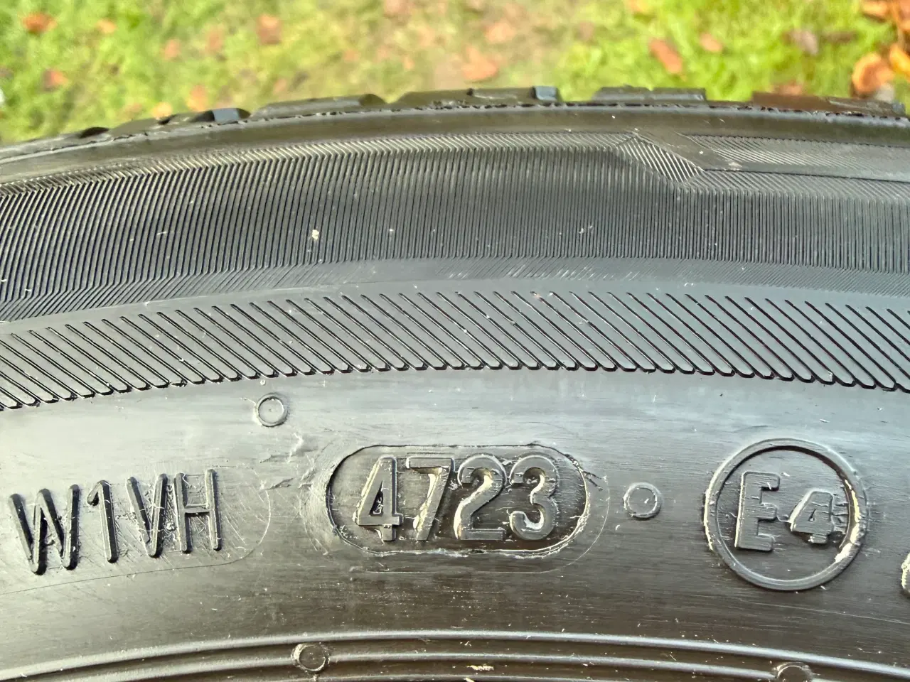 Billede 3 - Helårsdæk Barum 16" VW