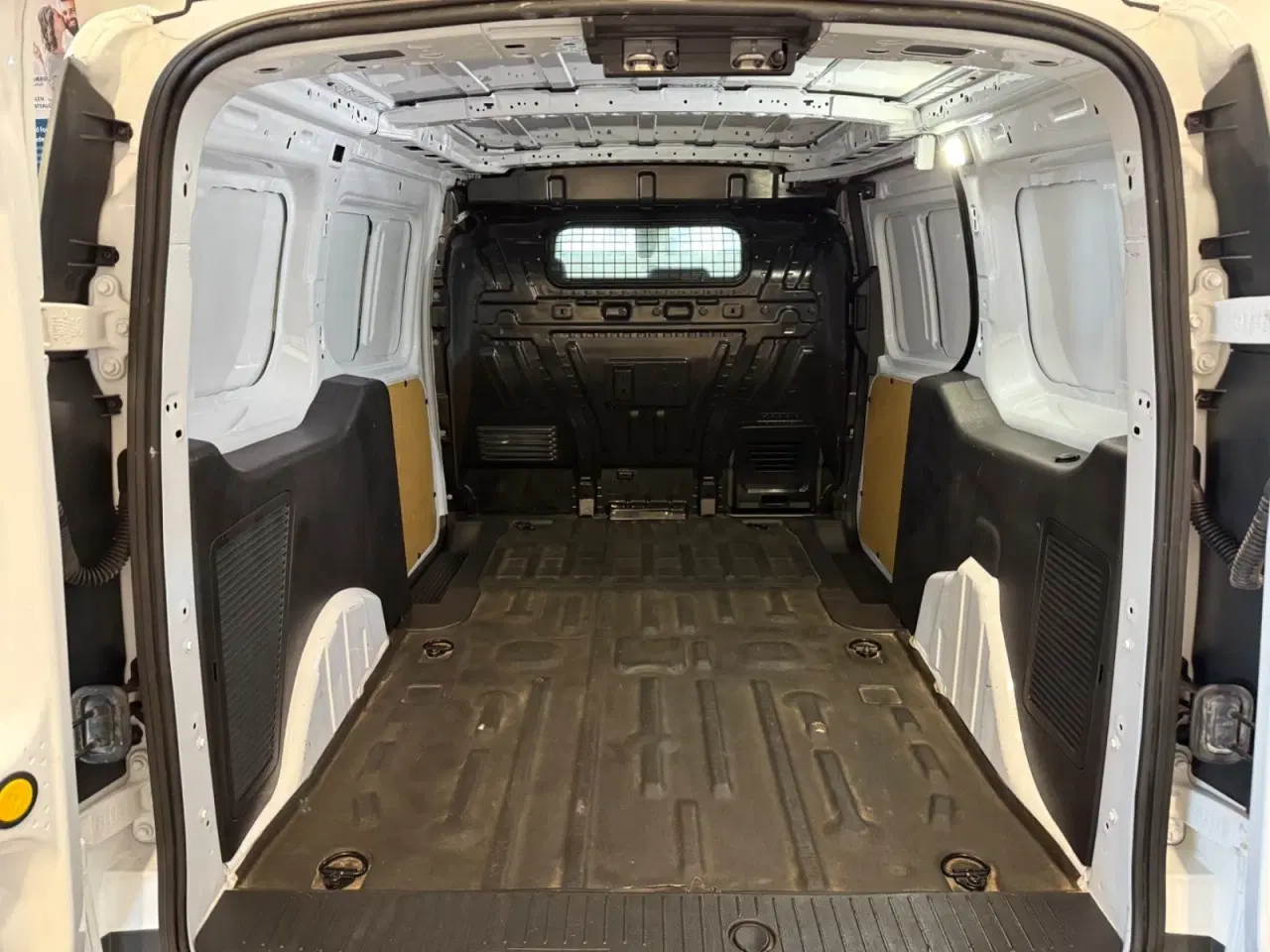 Billede 8 - Ford Transit Connect 1,6 TDCi 95 Trend lang