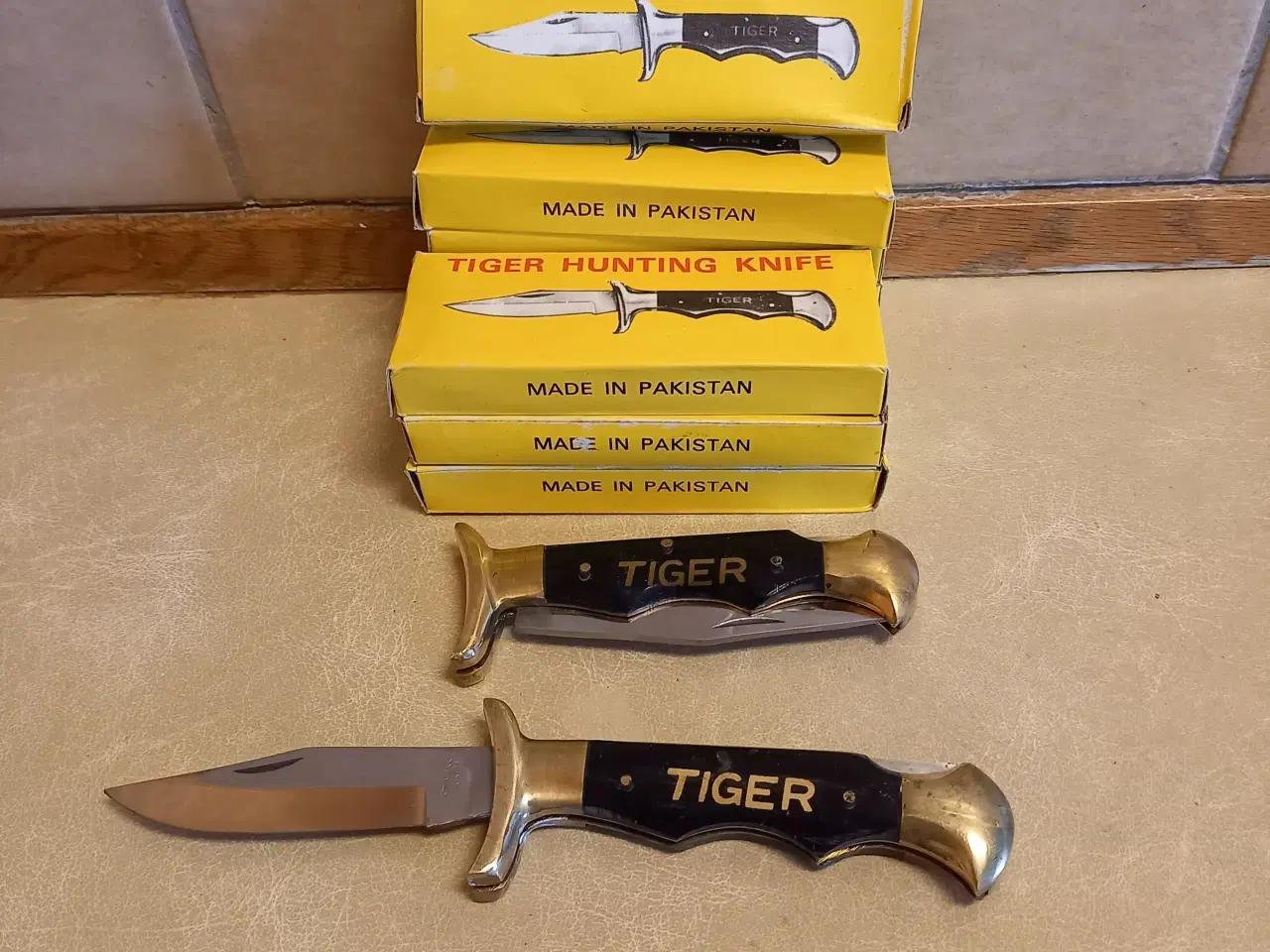 Billede 1 - Jagtkniv mrk. Tiger
