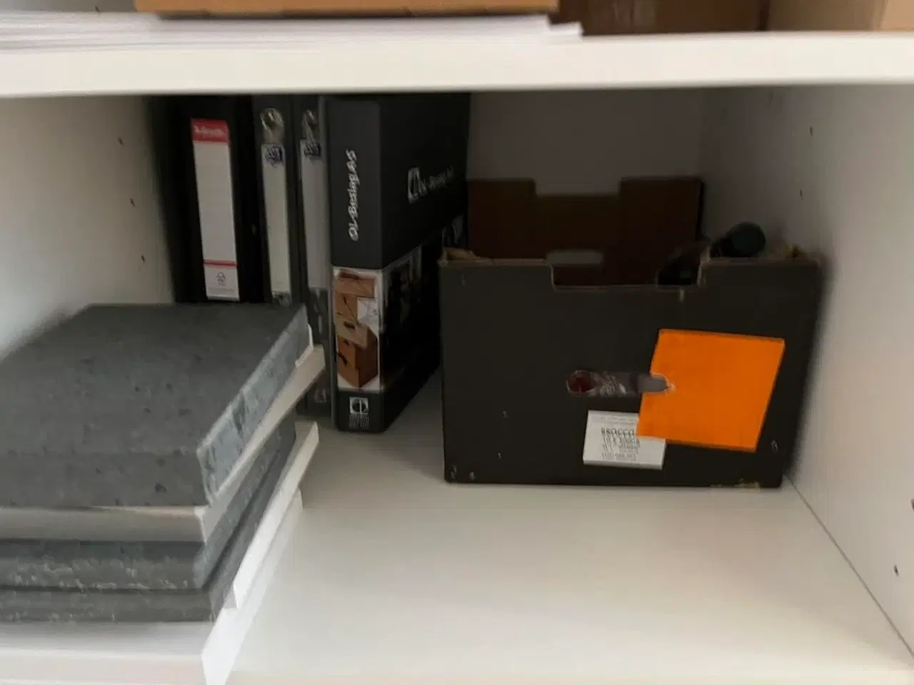 Billede 6 - Reol + Indhold