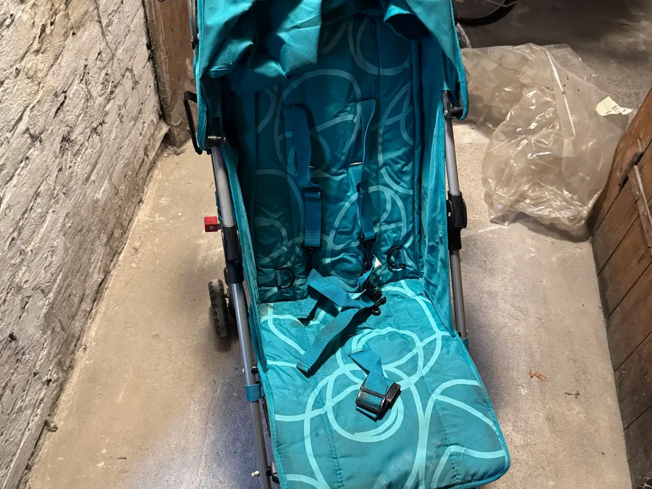 Billede 1 - Paraplyklapvogn der kan lægges helt ned. 