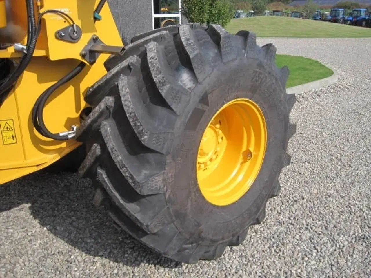 Billede 2 - Volvo 750/65R26 Traktor hjul