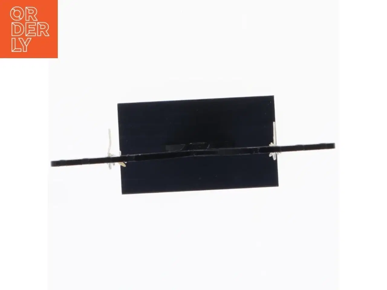 Billede 2 - Øreringe med lyserødt mønster (str. 7 x 1 cm)