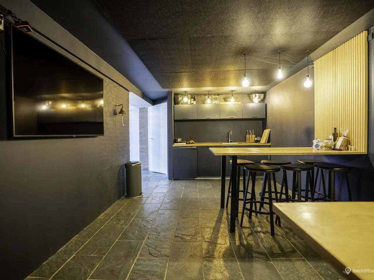 Billede 12 - Attraktivt lejemål på Frederiksberg Allé 6A – Perfekt til kontor eller butik