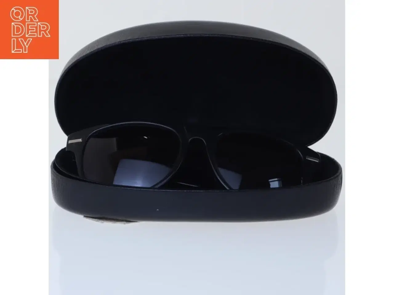Billede 4 - Sorte solbriller fra Mads Nørgaard fra Mads Nørgaard (str. 15 cm)