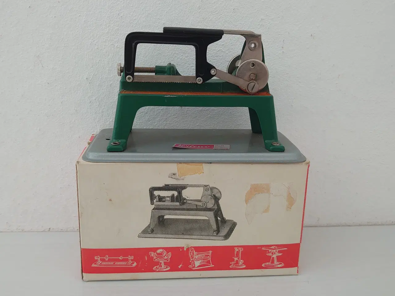 Billede 1 - Dampmaskinetilbehør: Wilesco M60 med kasse.