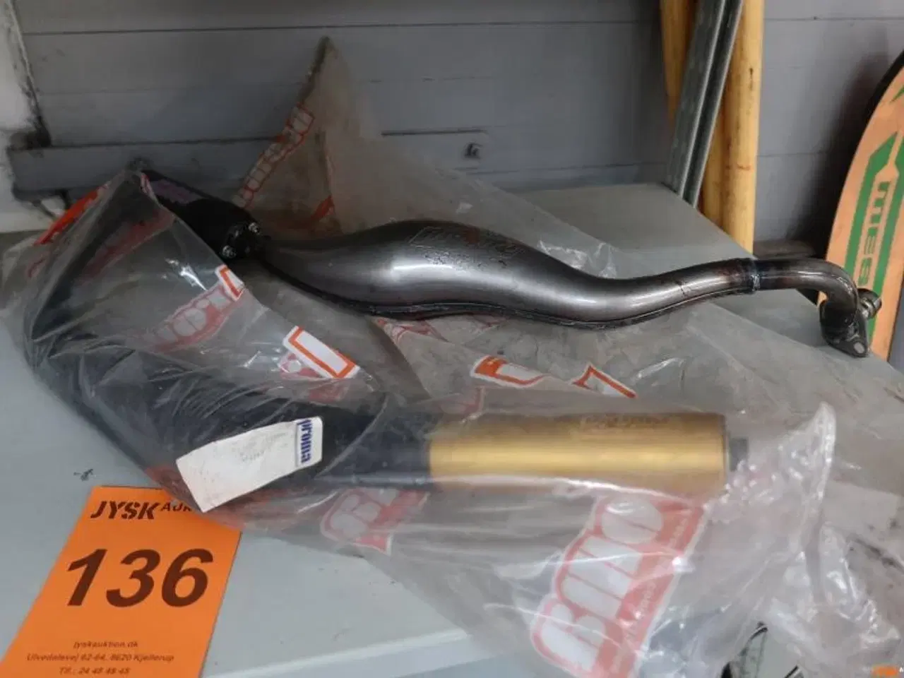 Billede 1 - UDSTØDNINGER, 2