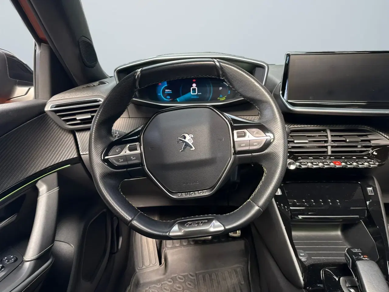 Billede 13 - Peugeot e-2008 50 GT Sky