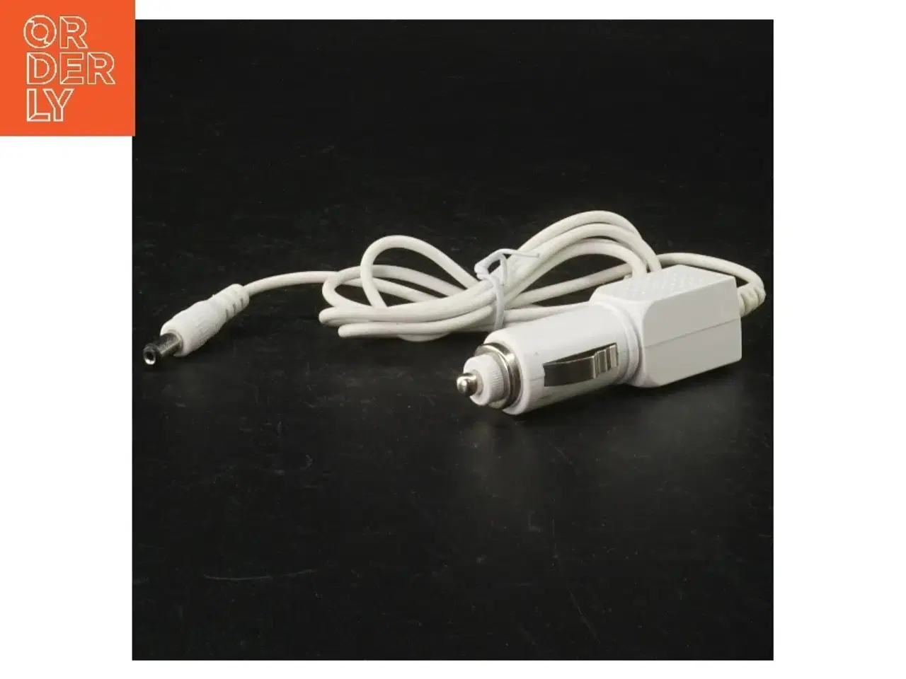 Billede 1 - Biloplader med USB-port