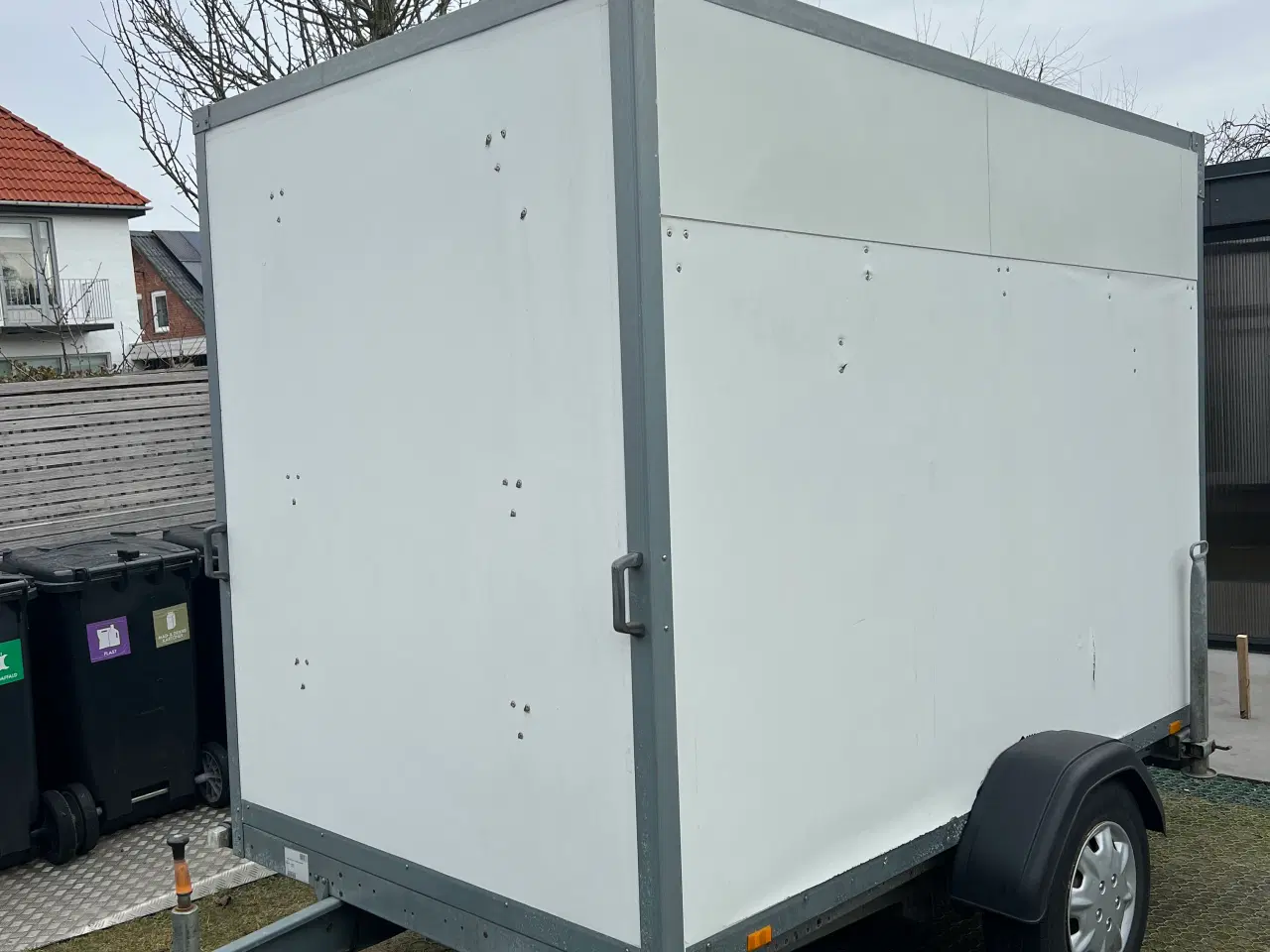 Billede 4 - Brenderup med rampe og ståhøjde