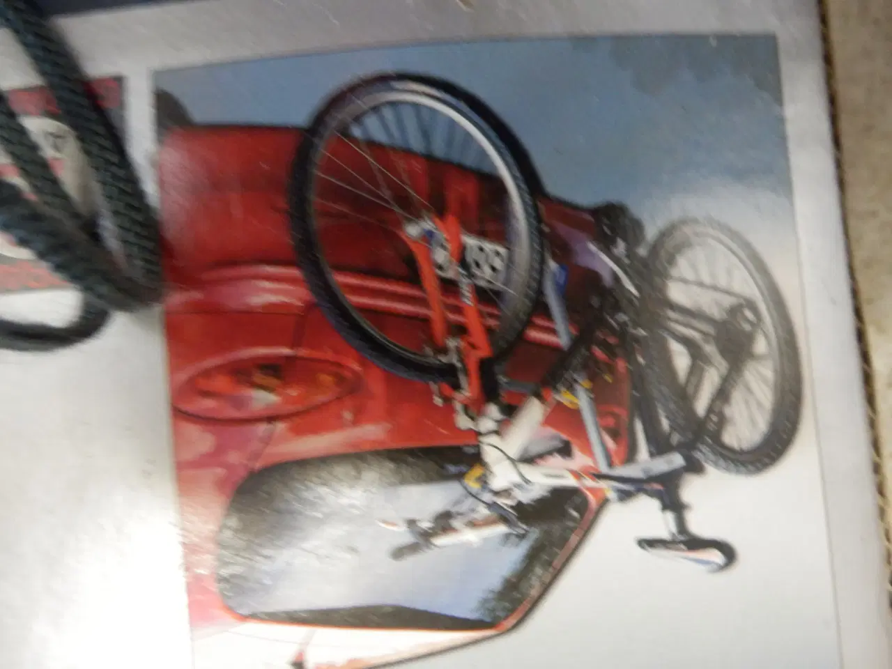 Billede 2 - Cykelholder til anhængertræk