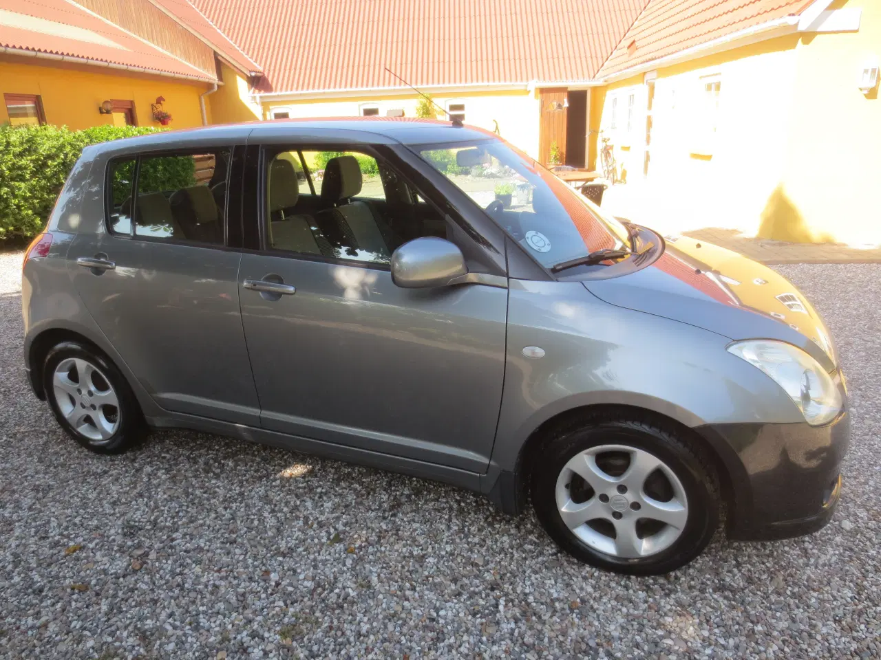 Billede 4 - Suzuki Swift 1.5 i År 08 Synet 2/24. 