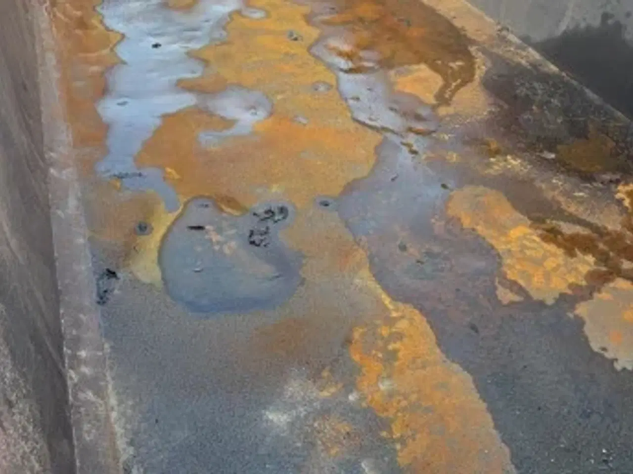 Billede 5 - Container med automat bagsmæk