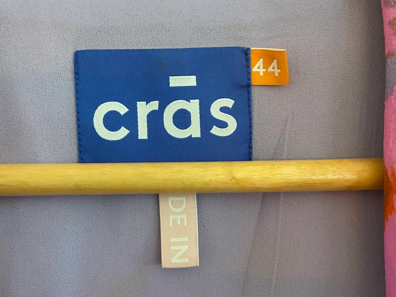 Billede 4 - Smuk CRÀS slå om kjole str 44
