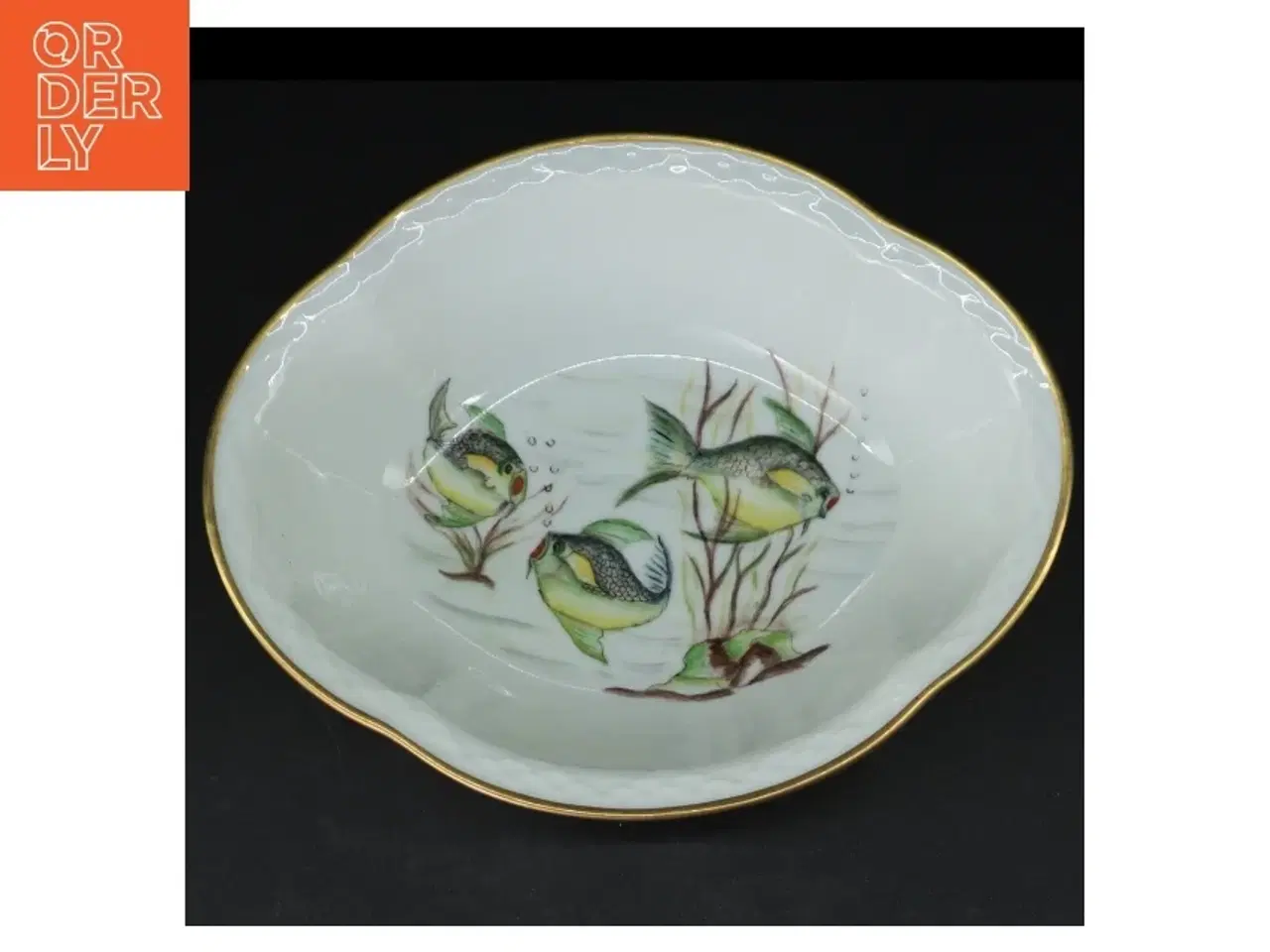 Billede 1 - Porcelænsskål med fugledekor fra B&G (str. 22 x. 17 cm. h. 5,5 cm)