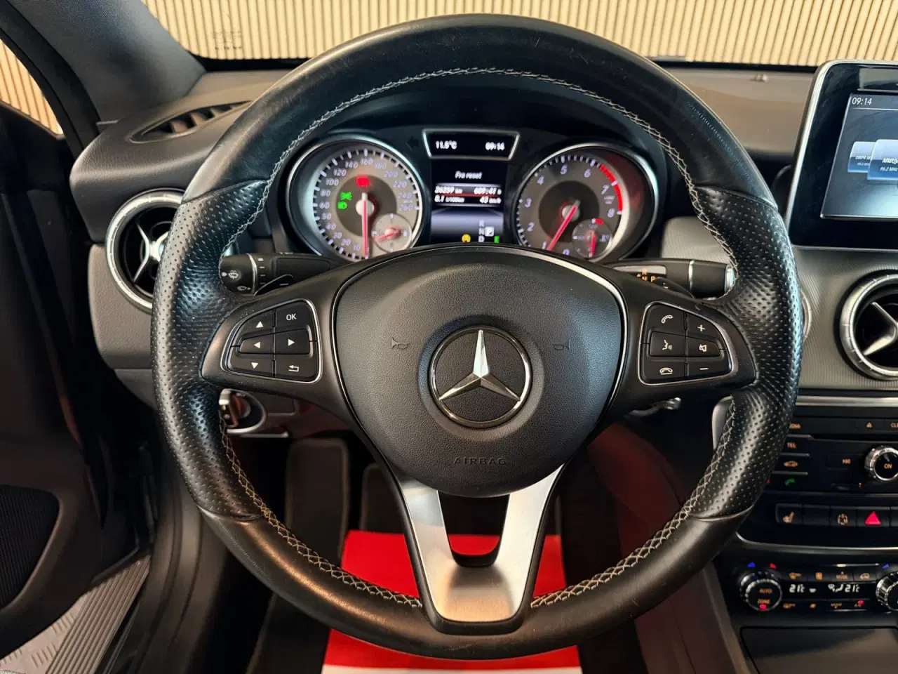 Billede 10 - Mercedes CLA200 1,6 AMG Line Coupé aut.