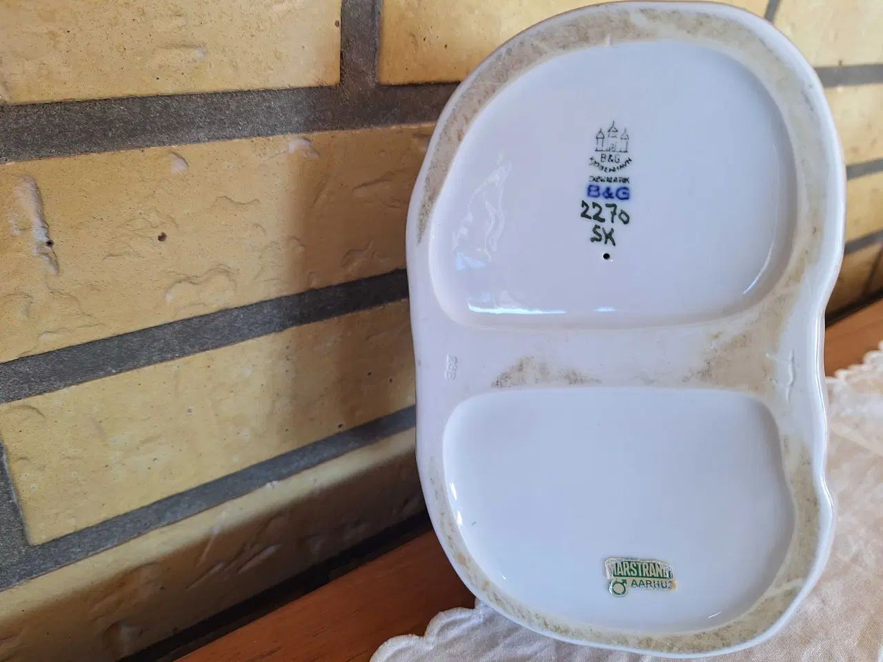 Billede 1 - B&G pige med kalve