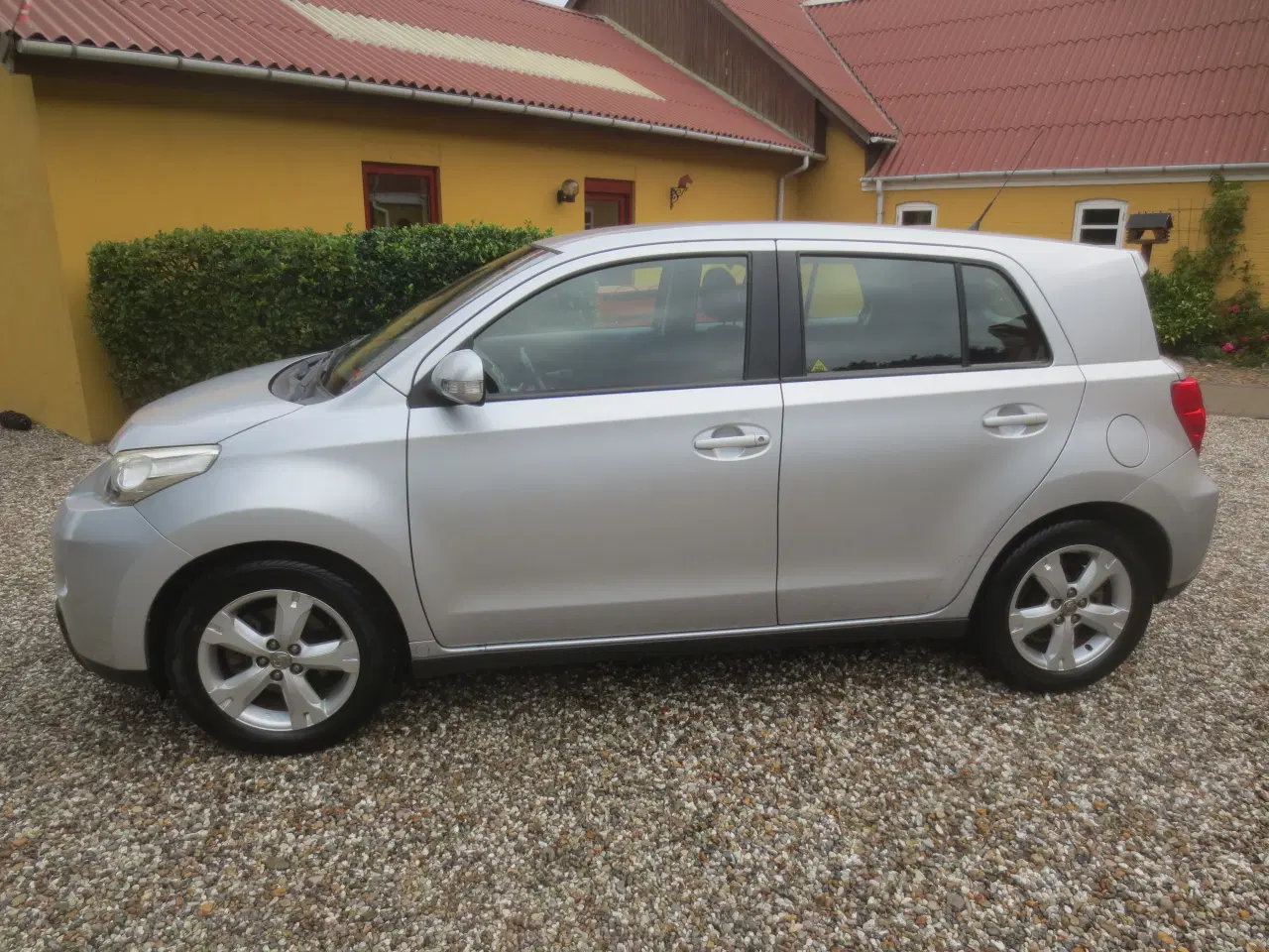 Billede 2 - Toyota Urban 1.3 Benzin Km 45600..