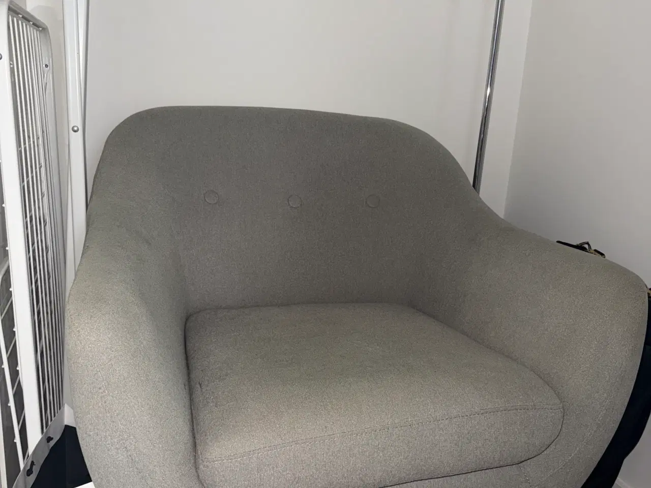 Billede 1 - Grå lænestol 