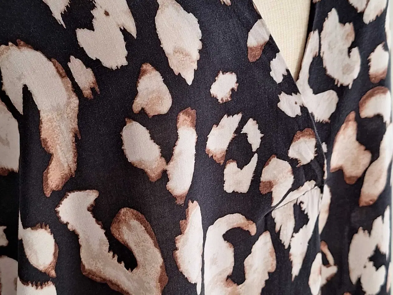 Billede 1 - Flot storpige bluse/tunika