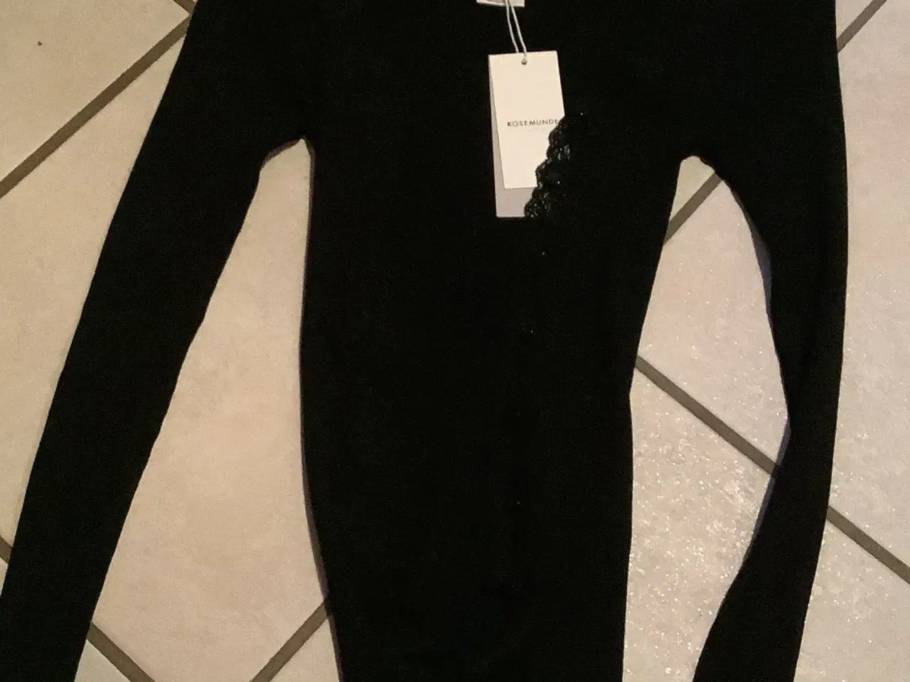 Billede 2 - ROSAMUNDE cardigan sælges