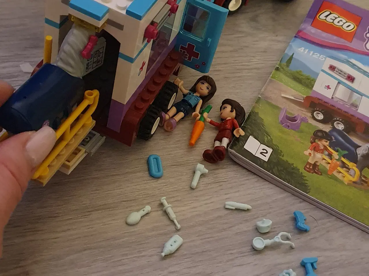 Billede 5 - Lego Friends. Hest/læge.