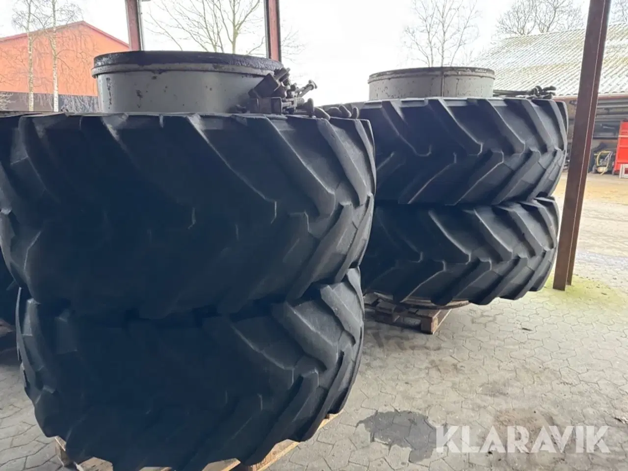 Billede 2 - Tvillingehjul Pirelli TM900 for og bag 4 styk