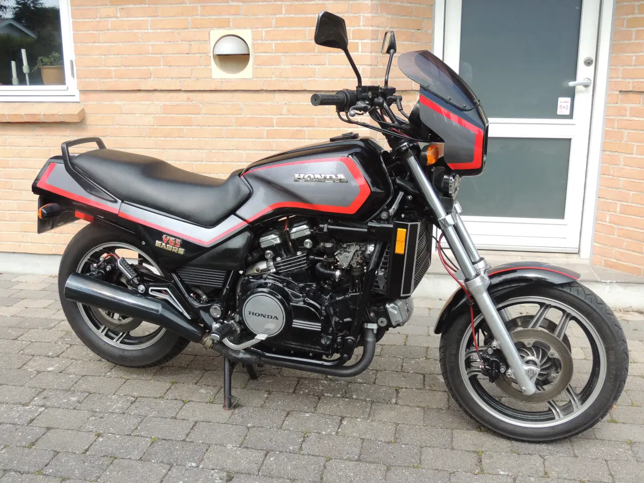 Billede 3 - Honda VF 1100 Sabre