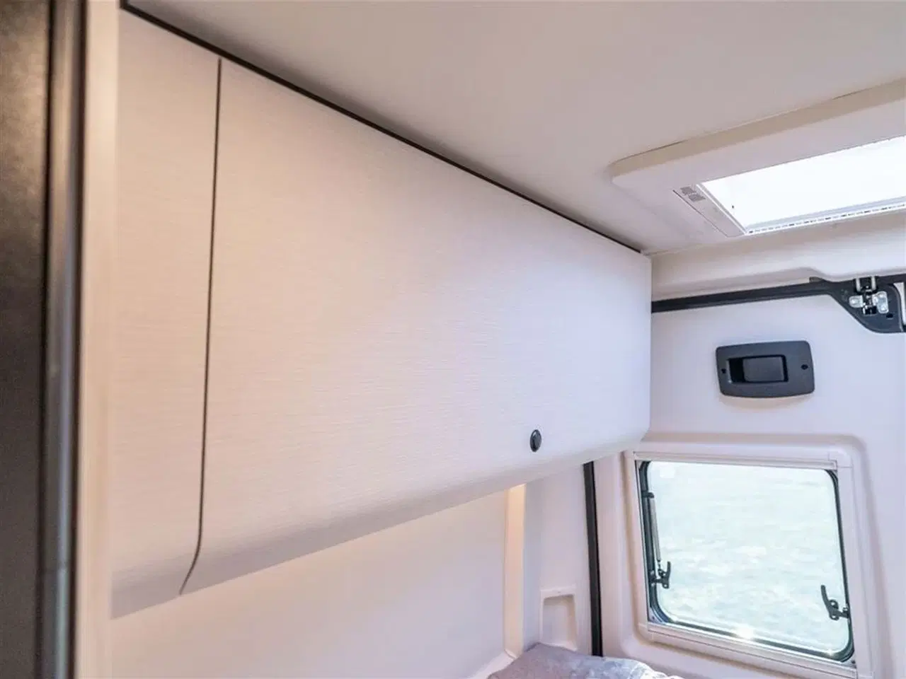 Billede 17 - 2026 - Tourne 6.0 Select aut. gear - Black - 180HK   Tournes topmodel