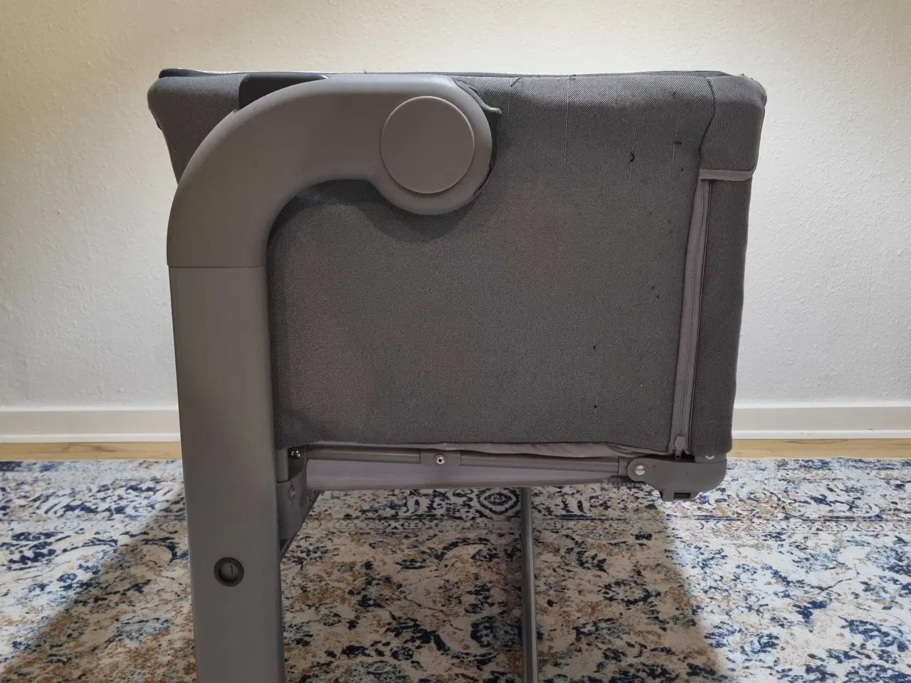 Billede 3 - Chicco next2me magic bedside seng med vugge functi