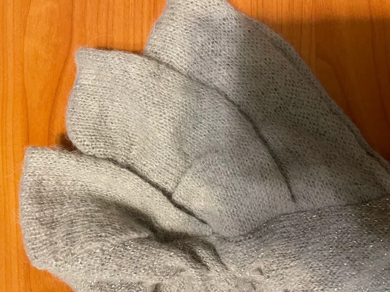 Billede 3 - Italienske uld top i syr.38