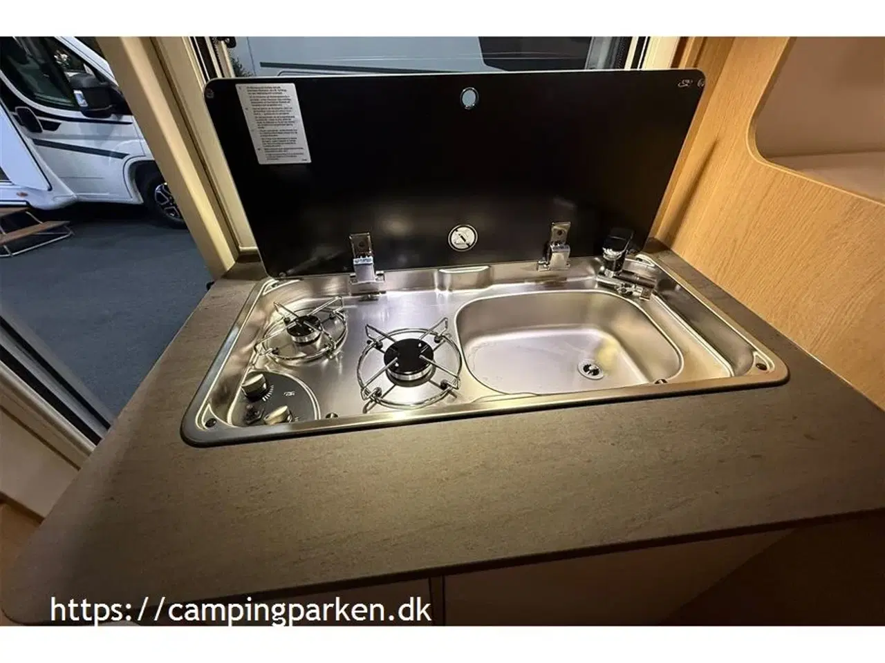 Billede 8 - 2026 - SunLight VAN V67S Ny grundplan i Sunlight VAN-serien, første VAN med 3. soveplads over siddegruppen