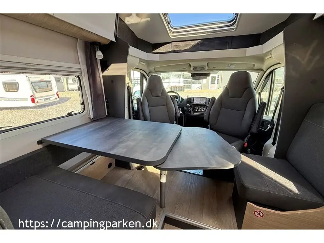 Billede 4 - 2022 - Hobby Optima De Luxe T 65 GE   Populær indretning med enkeltsenge fra Hobby til en skarp pris!