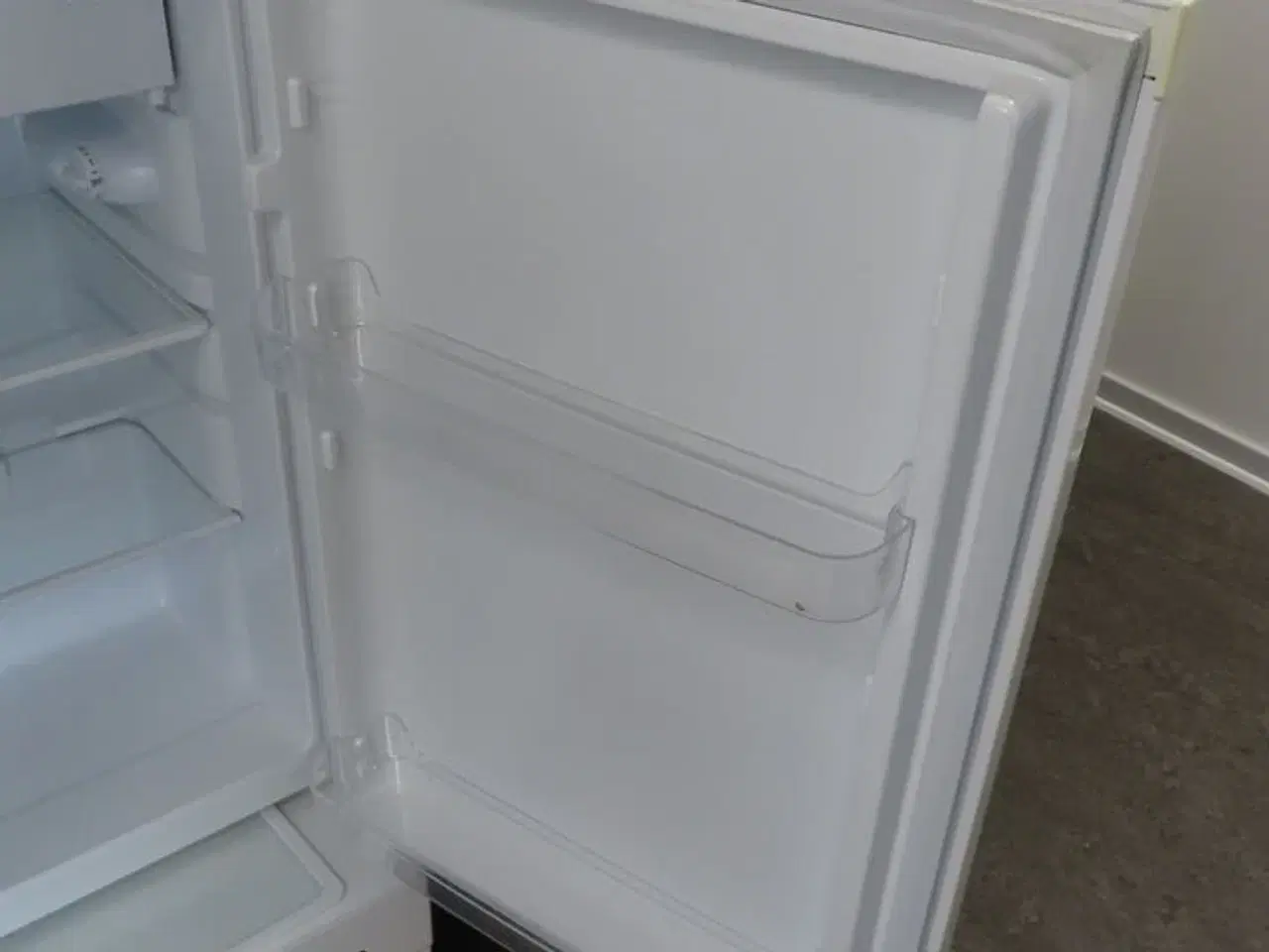 Billede 4 - Køleskab SENZ LF851W