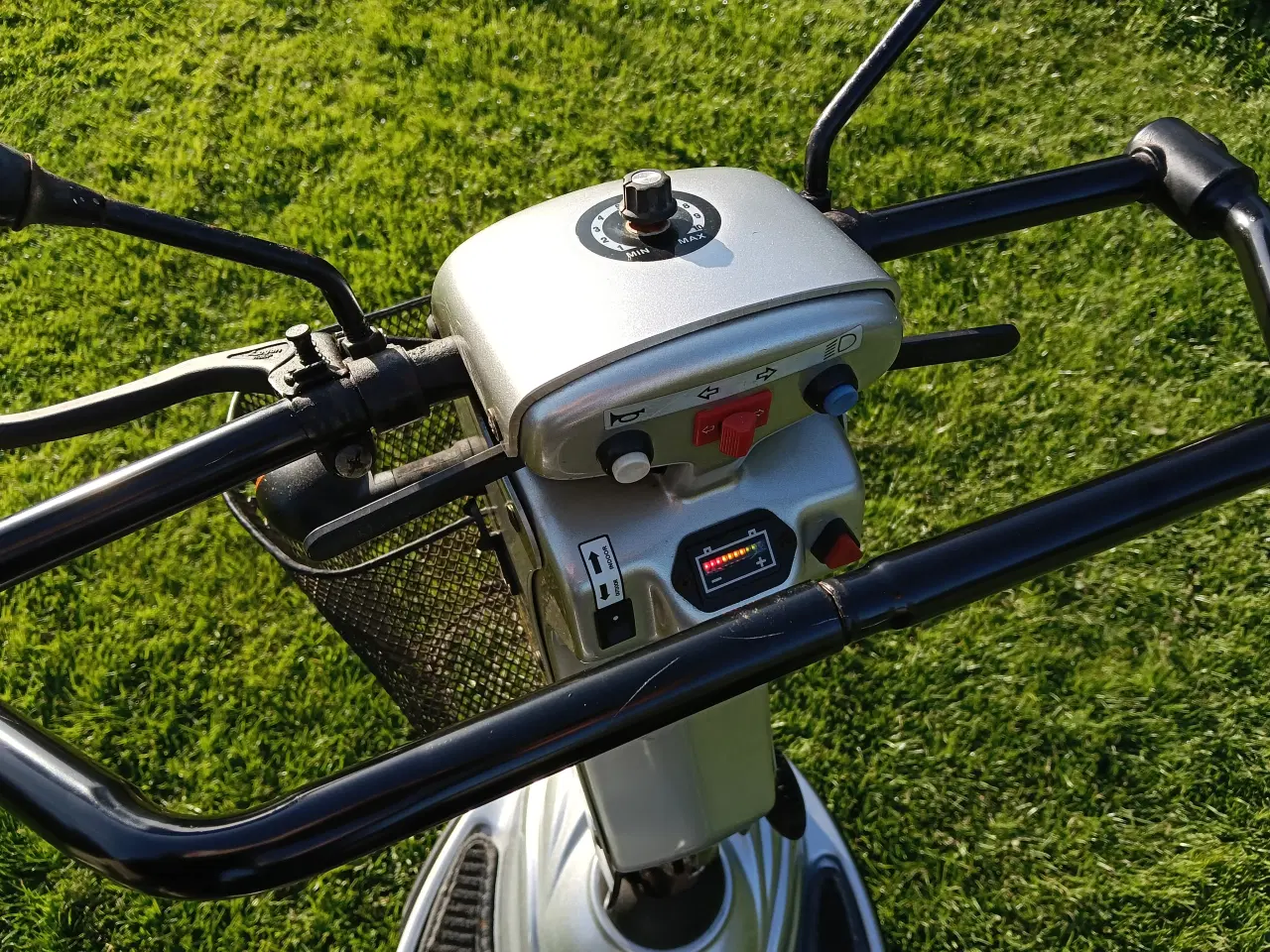 Billede 2 - Fin og stabil El scooter 