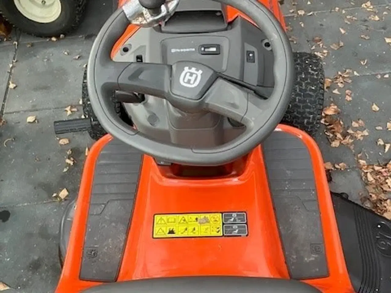 Billede 5 - Husqvarna havetraktor 