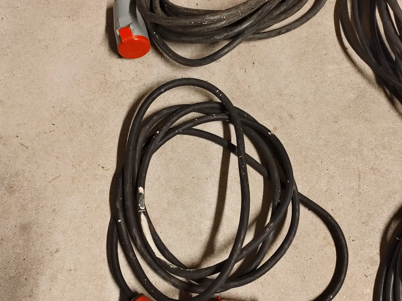 Billede 2 - Forlænger kabler