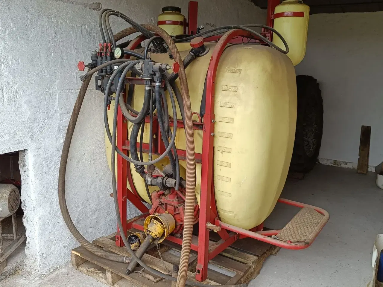 Billede 4 - Hardi Hardi sprøjte 1000 liter uden bom (momsfri)