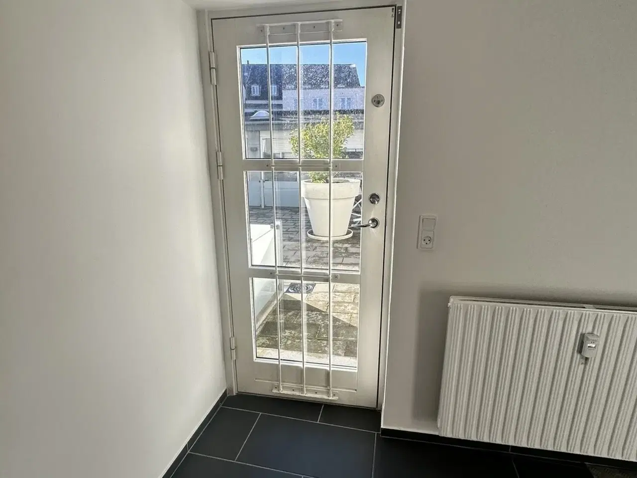 Billede 12 - Butik/kontorlokale til leje med leksible faciliteter.