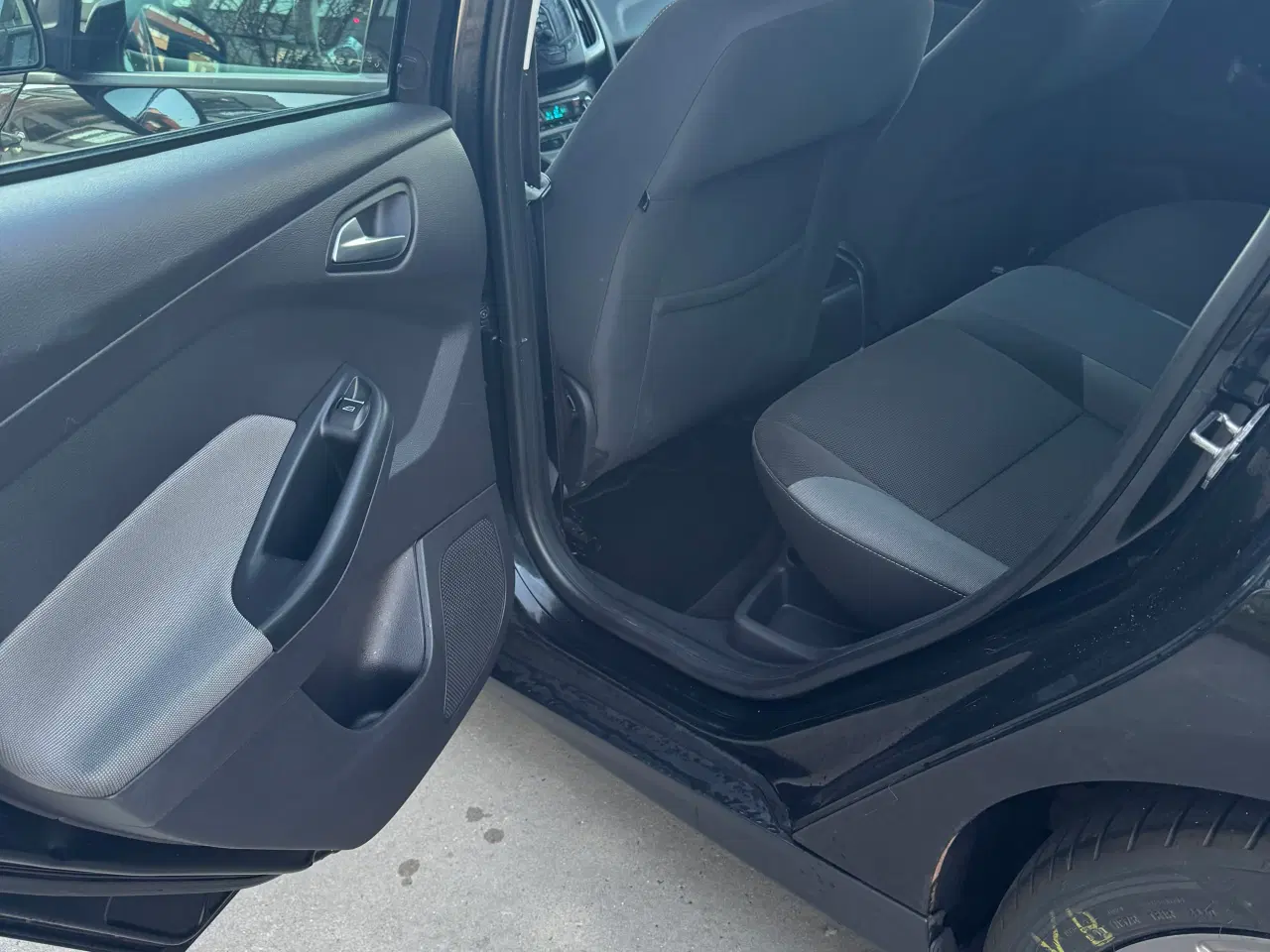 Billede 7 - Flot velholdt nysynet Ford focus 1.6tdci