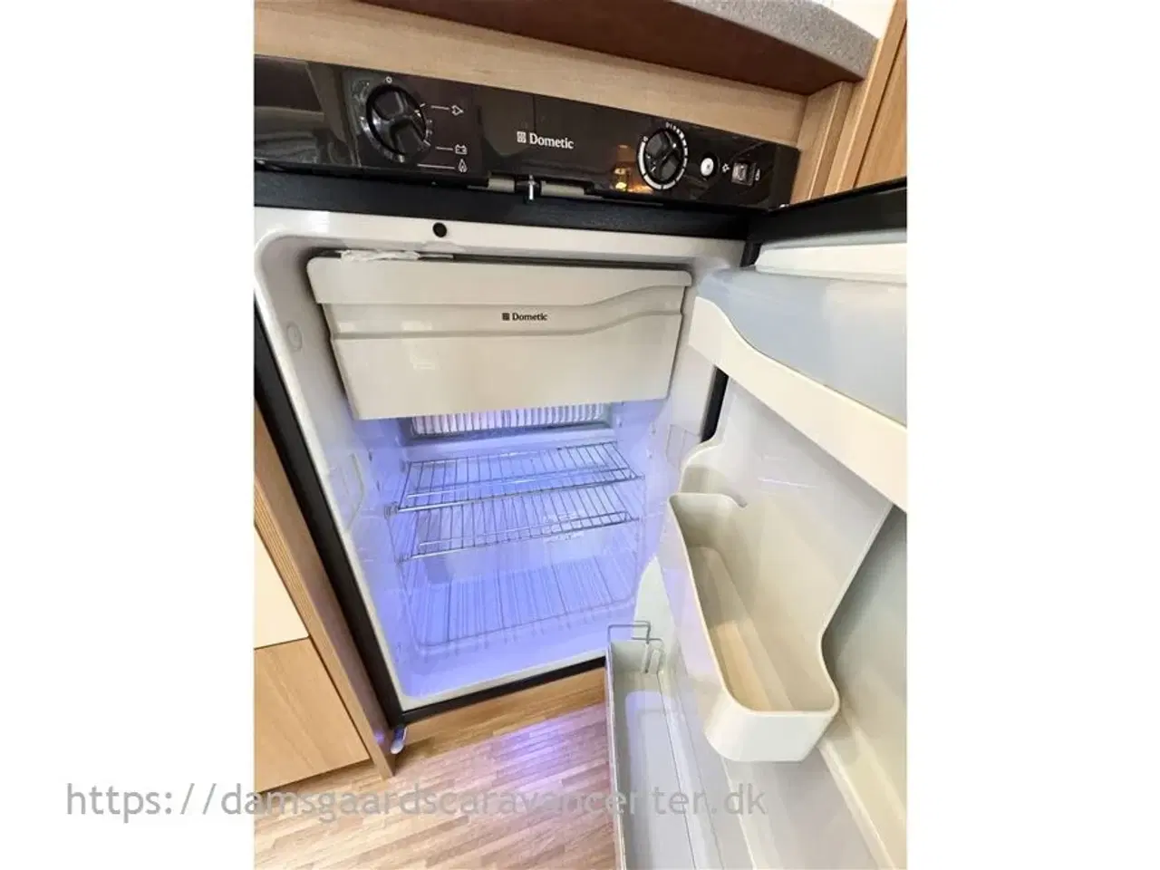 Billede 13 - 2010 - Dethleffs Camper Style 500 DB   Fransk seng-Gulvtemp.-Mover-Telt
