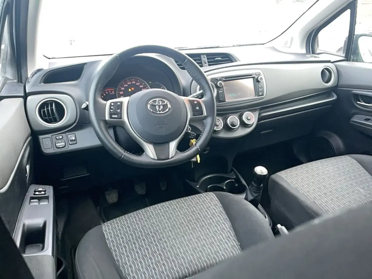 Billede 14 - Toyota Yaris 1,0 VVT-i T2 Style